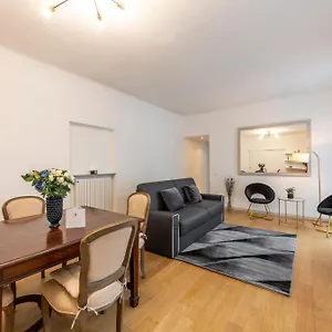 Apartment Royal - Centro Cadorna, Mailand